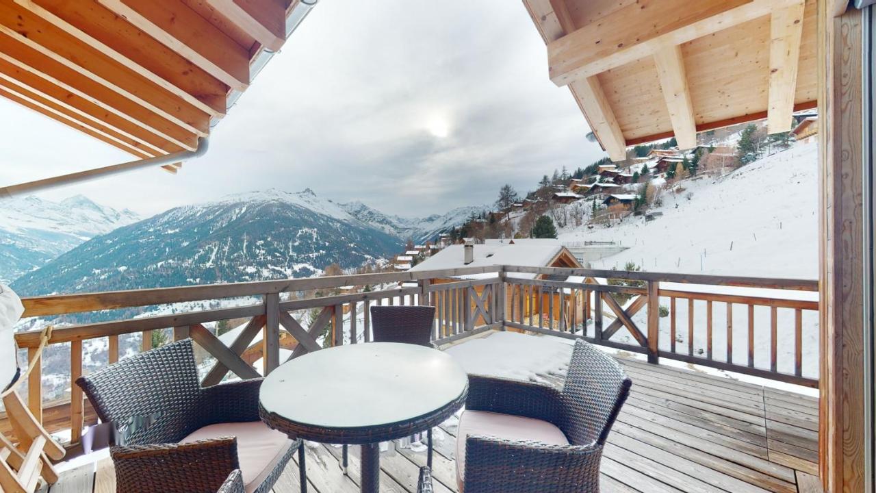 Etoiles Des Neiges Luxe & Jacuzzi Chalet 12 Pers By Alpvision Residences Heremence ภายนอก รูปภาพ