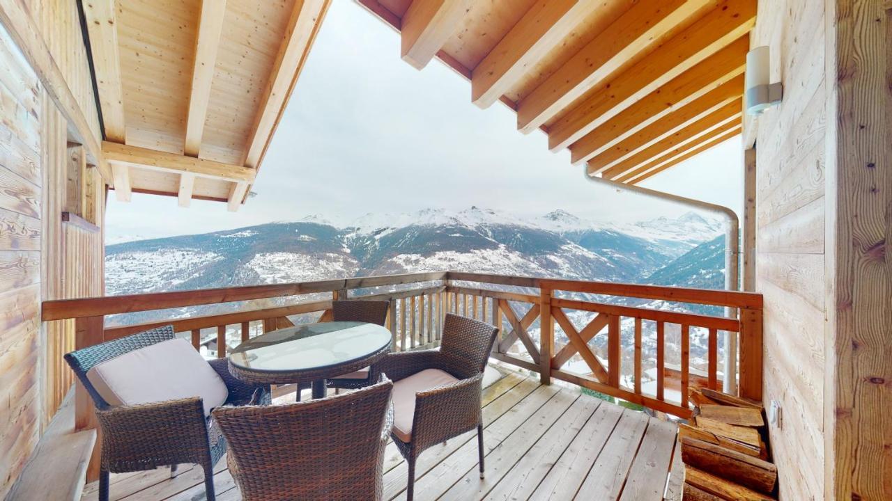 Etoiles Des Neiges Luxe & Jacuzzi Chalet 12 Pers By Alpvision Residences Heremence ภายนอก รูปภาพ